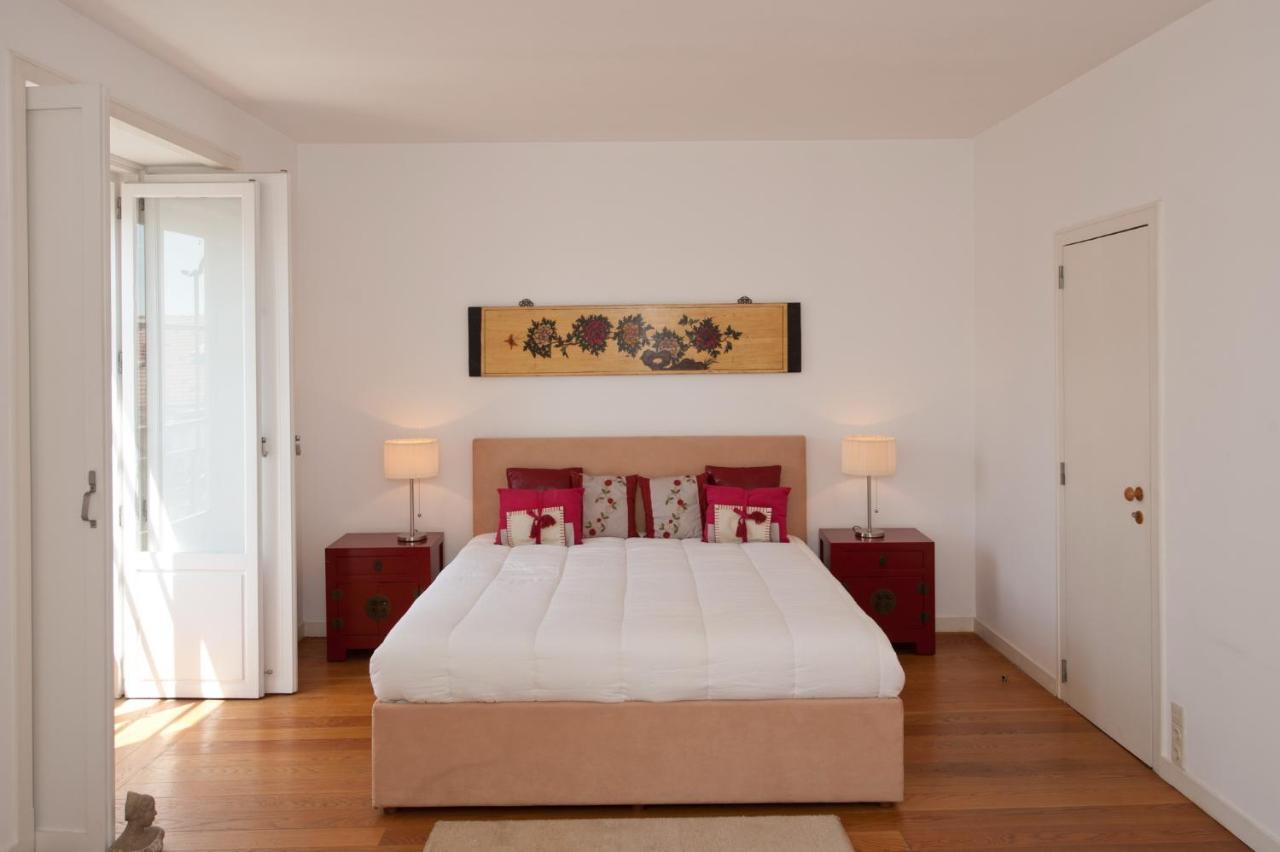 Lisbon Charming Apartments - Chiado ภายนอก รูปภาพ