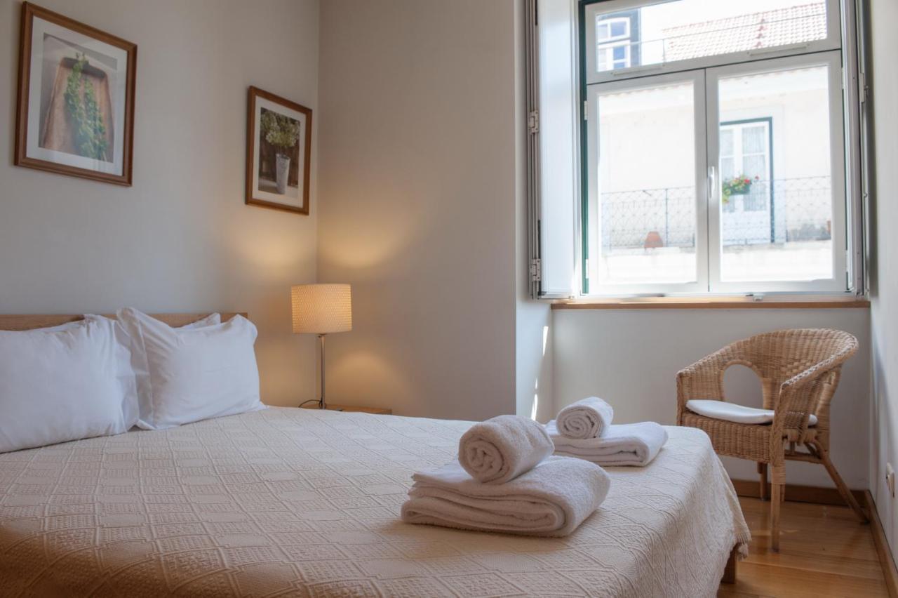 Lisbon Charming Apartments - Chiado ภายนอก รูปภาพ