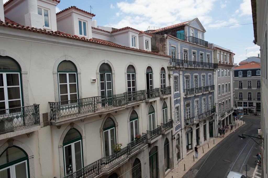 Lisbon Charming Apartments - Chiado ภายนอก รูปภาพ
